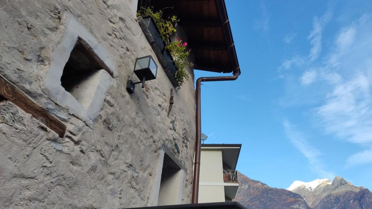 Pietra Viva - Casa Per Vacanze Chiavenna Exterior photo